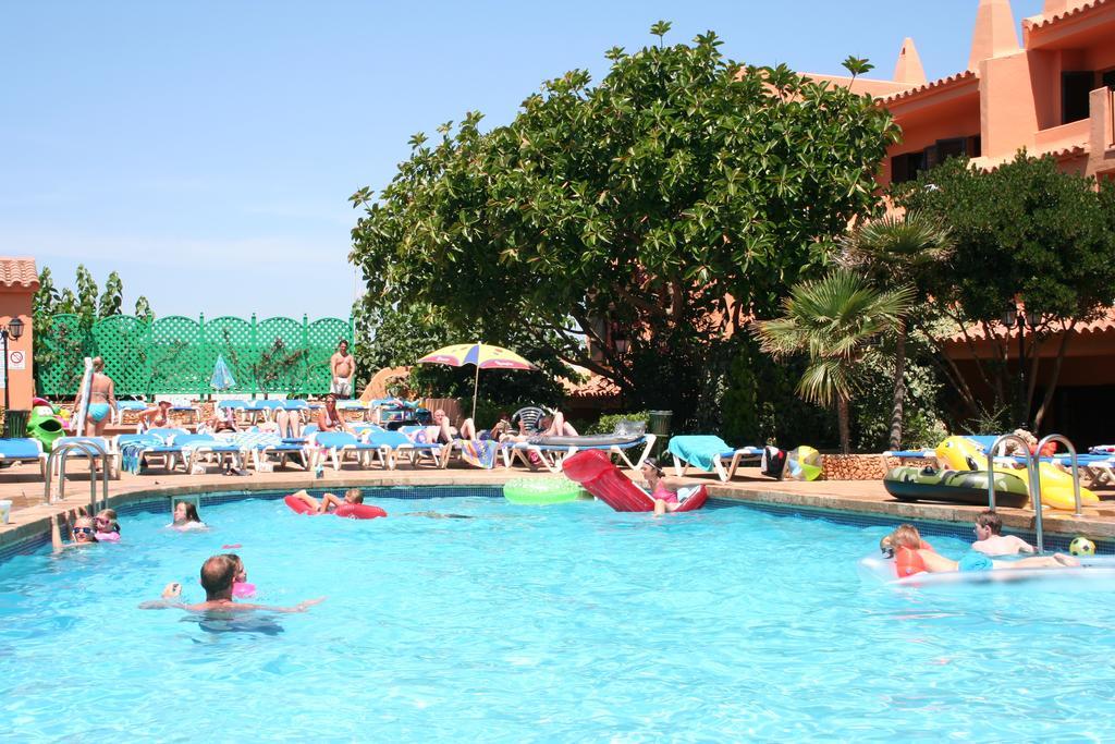 Bahia Park Hotel Cala En Porter  Exterior photo